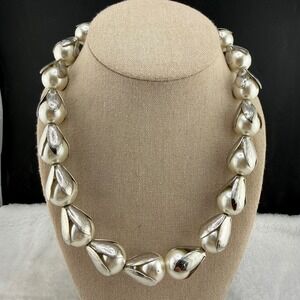 Vintage Faux Pearl Leaf Choker Necklace Cream Silver Tone Statement 19in
